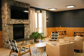 LOGE Wolf Creek