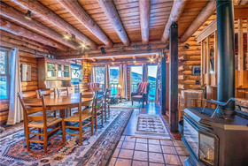 Alpenhaus Lodge