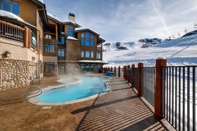 Christie Club by Vacasa