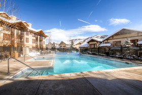 EagleRidge Lodge & Townhomes