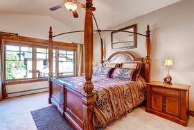 EagleRidge Lodge & Townhomes