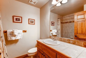 EagleRidge Lodge & Townhomes