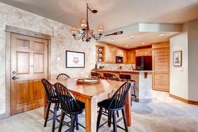 EagleRidge Lodge & Townhomes