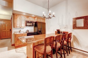 EagleRidge Lodge & Townhomes
