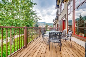 EagleRidge Lodge & Townhomes