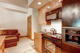 EagleRidge Lodge & Townhomes