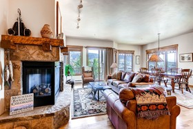 EagleRidge Lodge & Townhomes