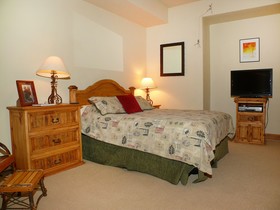 EagleRidge Lodge & Townhomes