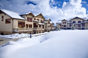 EagleRidge Lodge & Townhomes