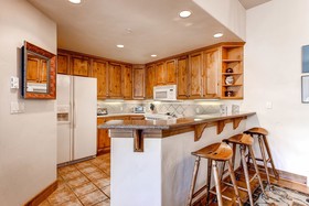 EagleRidge Lodge & Townhomes