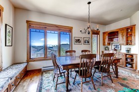 EagleRidge Lodge & Townhomes