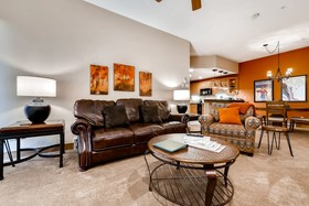 EagleRidge Lodge & Townhomes