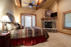 Eagles Nest Chalet