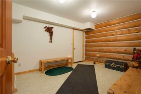 Links and Logs Chalet