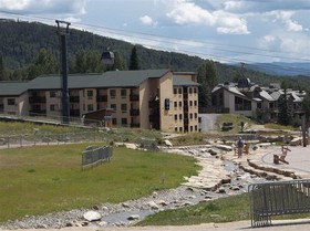 Ptarmigan House