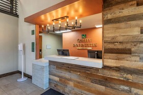 Quality Inn & Suites