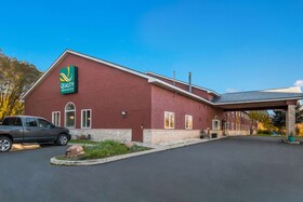 Quality Inn & Suites
