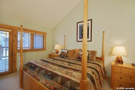 Saddle Creek Townhomes