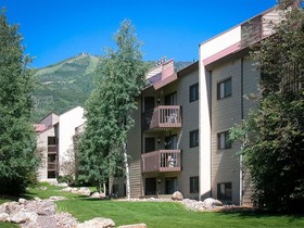 Shadow Run Condominiums