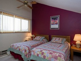 Shadow Run Condominiums
