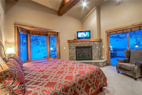 Soaring Eagle Chalet