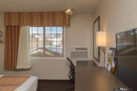 Steamboat Hotel