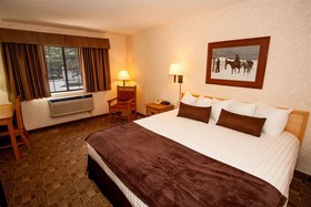 Steamboat Mountain Lodge