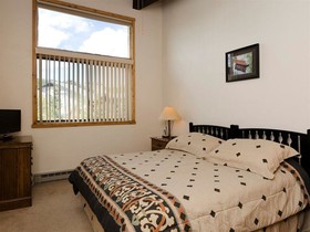 Storm Meadows Club Condominiums