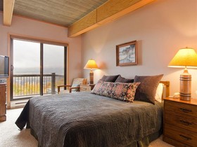 Storm Meadows Club Condominiums
