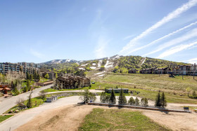 Torian Plum Creekside Building