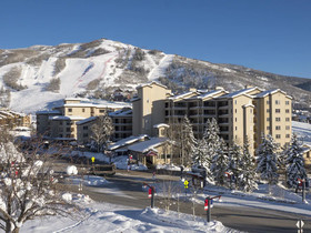 Torian Plum Plaza Tower