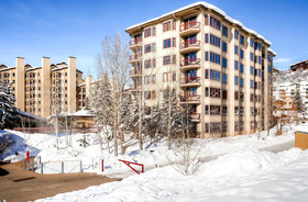 Torian Plum Plaza Tower