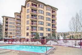 Torian Plum Plaza Tower