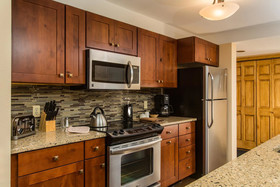 Torian Plum Plaza Tower