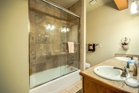 Waterford Townhomes by Retreatia