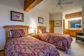 Waterford Townhomes by Retreatia