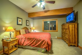 Waterford Townhomes by Retreatia