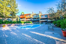 Waterford Townhomes by Retreatia
