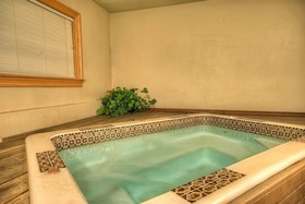 Waterford Townhomes by Retreatia