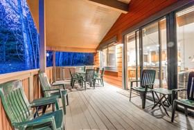 Waterford Townhomes by Retreatia