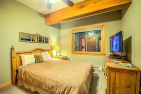 Waterford Townhomes by Retreatia