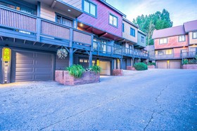 Waterford Townhomes by Retreatia