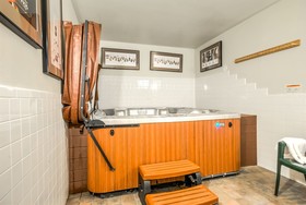 Waterford Townhomes by Retreatia