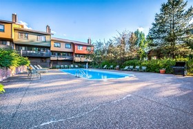 Waterford Townhomes by Retreatia