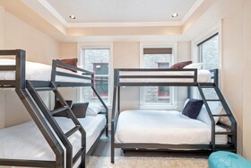Auberge Residences at Element 52