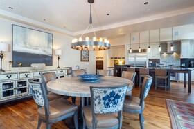 Auberge Residences at Element 52