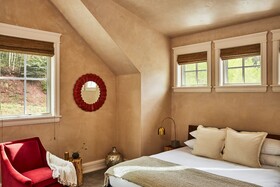 Auberge Residences at Element 52