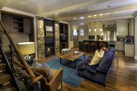 Auberge Residences at Element 52
