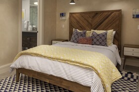 Auberge Residences at Element 52