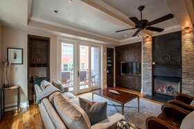 Auberge Residences at Element 52